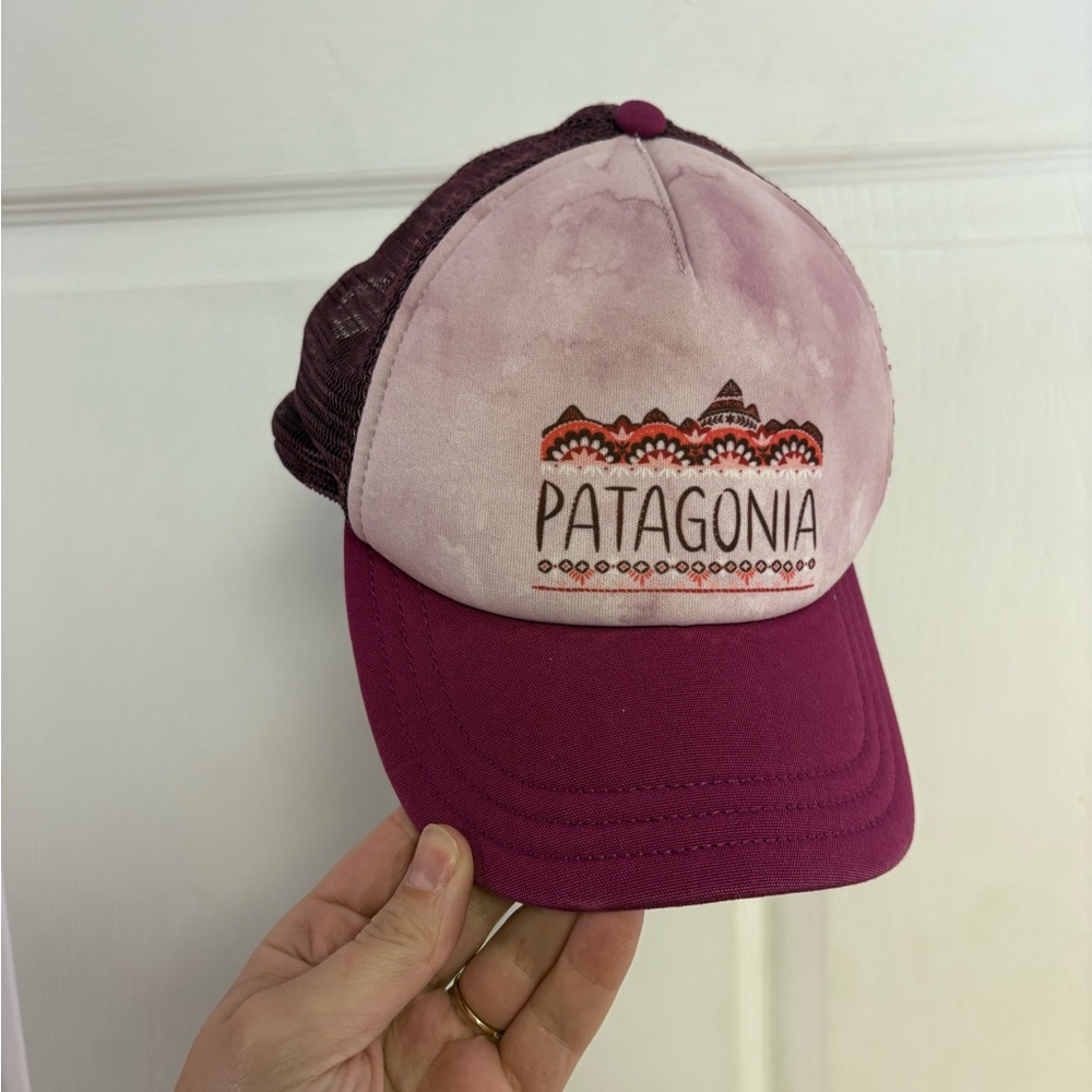 Patagonia Burgundy and Mauve SnapBack women’s hat